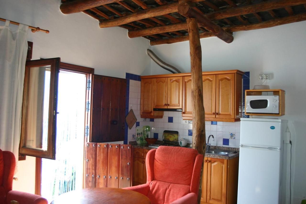 Apartamentos Y Casas Rurales Las Terrazas De La Alpujarra Bubión Exterior foto