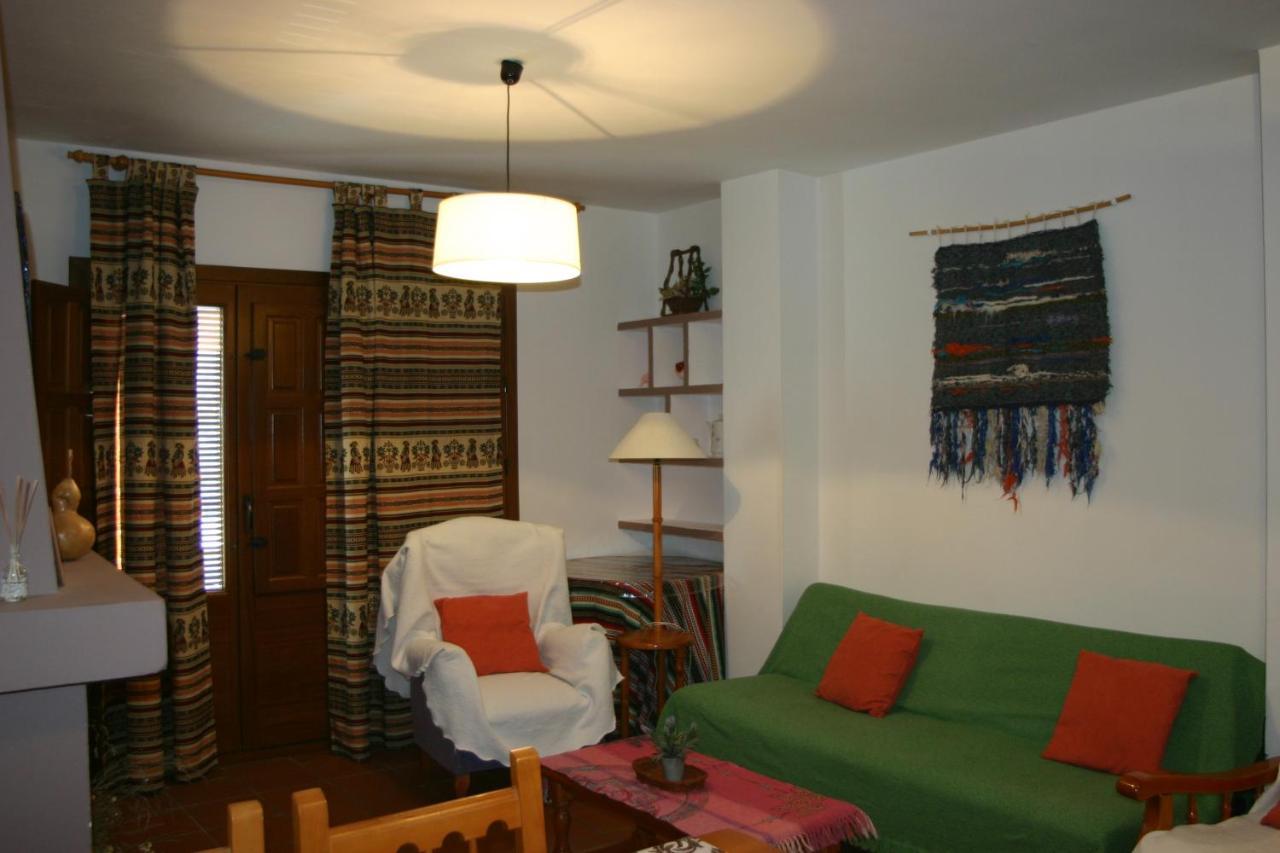 Apartamentos Y Casas Rurales Las Terrazas De La Alpujarra Bubión Exterior foto
